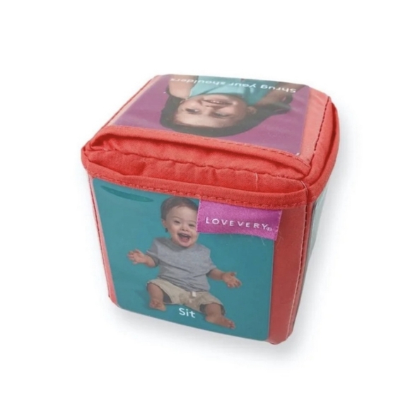 Lovevery Other - Lovevery Retired Simon Says Cube with 6 Reversible Cards Sensory Cube